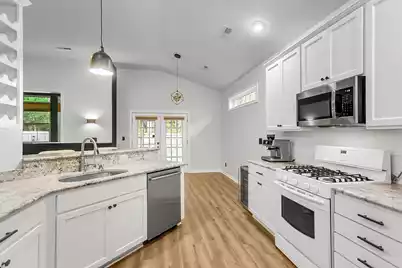 2105 Baldwin Park Drive, Mount Pleasant, SC 29466 - Photo 21