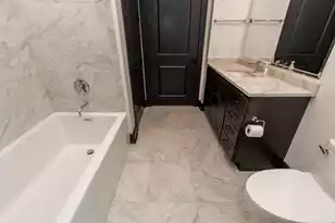 5 Gadsdenboro St, Charleston, SC 29401 - Photo 11