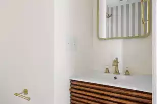 36 Isabella St, Charleston, SC 29403 - Photo 13