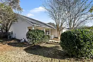 2613 Lyall Ct, North Charleston, SC 29406 - Photo 9