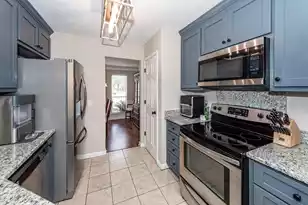 3221 Seaborn Dr, Mount Pleasant, SC 29466 - Photo 3