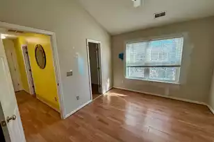 8105 Shadow Oak Dr, North Charleston, SC 29406 - Photo 9