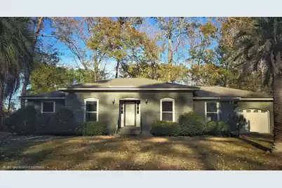 203 Stratford Drive, Summerville, SC 29485 - Photo 1