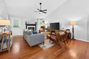 551 Castle Hall Rd, Mount Pleasant, SC 29464 - Photo 11