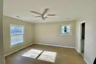 230 Smythe Dr, Summerville, SC 29485 - Photo 9