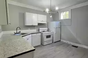 45 Chapel St, Charleston, SC 29403 - Photo 3