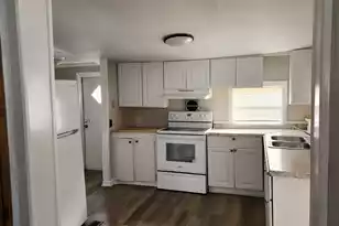 109 Oak St, Saint Stephen, SC 29479 - Photo 7