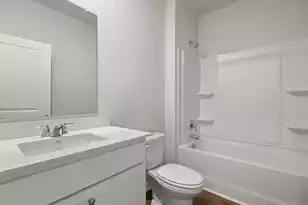 1065 Forrest Crk Dr, Summerville, SC 29483 - Photo 9