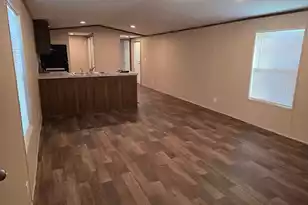 224 Greenlee St, Kingstree, SC 29556 - Photo 5