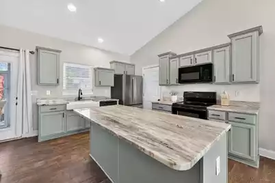 124 Lodestone Court, Moncks Corner, SC 29461 - Photo 5