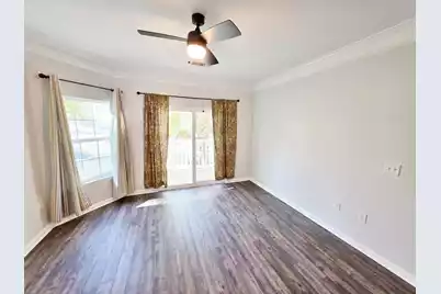 1300 Park West Boulevard #210, Mount Pleasant, SC 29466 - Photo 5