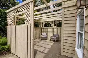 670 Poaug Ln, Mount Pleasant, SC 29464 - Photo 31
