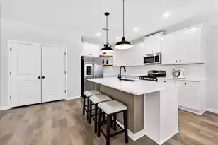 212 Parkwood Vista Way, Summerville, SC 29486 - Photo 9