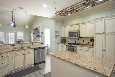 110 Winslow Lane, Summerville, SC 29485 - Photo 3