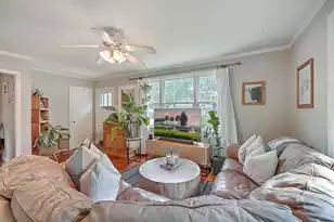 736 McCants Dr, Mount Pleasant, SC 29464 - Photo 7