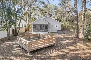 510 Stinson Dr, Charleston, SC 29407 - Photo 3