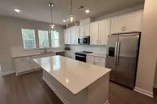 9423 Sun Fountain Dr, Summerville, SC 29485 - Photo 5