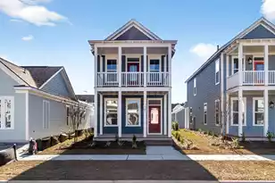 747 Blueway Ave, Summerville, SC 29486 - Photo 1