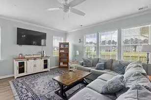 721 Redbud Ln, Summerville, SC 29486 - Photo 9