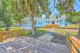 1303 Delano St, Manning, SC 29102 - Photo 1