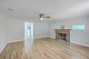 1303 Delano St, Manning, SC 29102 - Photo 9