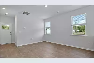 1091 Refuge Way, Summerton, SC 29148 - Photo 3