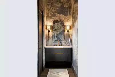 558 Center Street, Mount Pleasant, SC 29464 - Photo 13