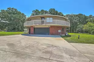 395 Summerset Ln, Summerville, SC 29483 - Photo 7