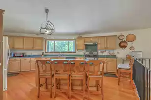 395 Summerset Ln, Summerville, SC 29483 - Photo 19