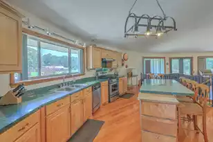 395 Summerset Ln, Summerville, SC 29483 - Photo 21