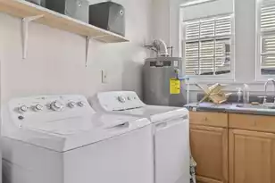 94 Morris St, Charleston, SC 29403 - Photo 13