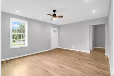 2662 Hull Street Street, North Charleston, SC 29405 - Photo 11