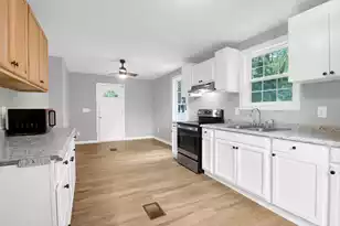 2662 Hull Street St, North Charleston, SC 29405 - Photo 9