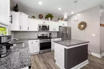 65 Folly Road Boulevard, Charleston, SC 29407 - Photo 11