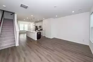 4633 Forest Hills Dr, North Charleston, SC 29418 - Photo 19