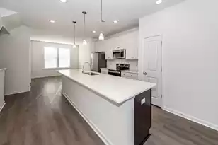 4633 Forest Hills Dr, North Charleston, SC 29418 - Photo 15