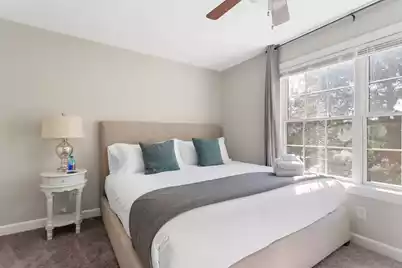 979 Bay Tree Circle #203, Mount Pleasant, SC 29464 - Photo 9