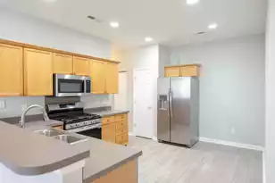 8800 Dorchester Rd, North Charleston, SC 29420 - Photo 17