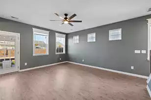 785 Redbud Ln, Summerville, SC 29486 - Photo 5