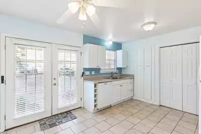 1423 Ashley River Road Road #2D, Charleston, SC 29407 - Photo 5