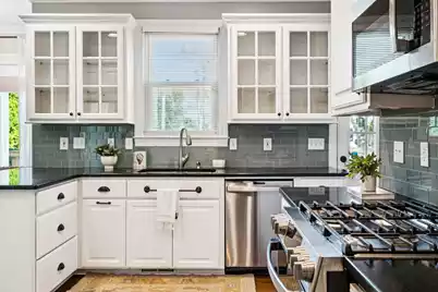 1337 Hidden Lakes Drive, Mount Pleasant, SC 29464 - Photo 17