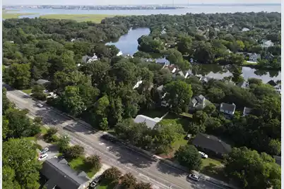 1038 Harbor View Road, Charleston, SC 29412 - Photo 9