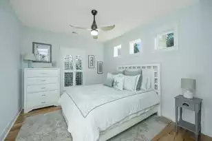211 Hudson Ave W, Folly Beach, SC 29439 - Photo 27