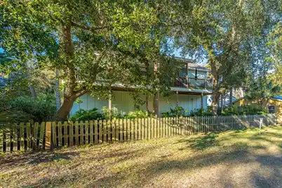 211 Hudson Avenue W, Folly Beach, SC 29439 - Photo 49