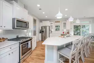 211 Hudson Ave W, Folly Beach, SC 29439 - Photo 11