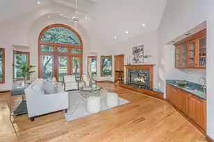 235 Country Club Ln, Charleston, SC 29412 - Photo 17