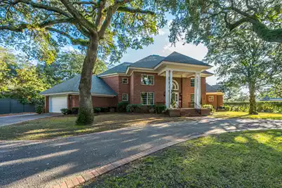 235 Country Club Lane, Charleston, SC 29412 - Photo 5