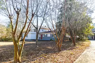 381 Fountain Lake Dr, Eutawville, SC 29048 - Photo 3