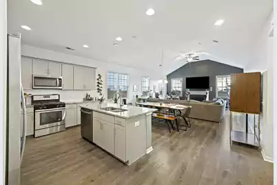 622 Pendleton Drive, Moncks Corner, SC 29461 - Photo 5