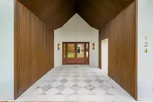 924 White Point Blvd, Charleston, SC 29412 - Photo 7